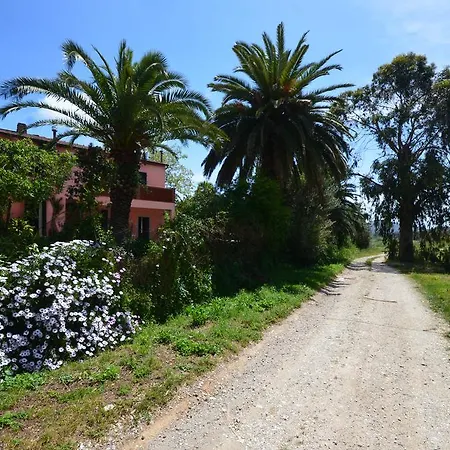 Quintavalle * Magazzini (Tuscany)