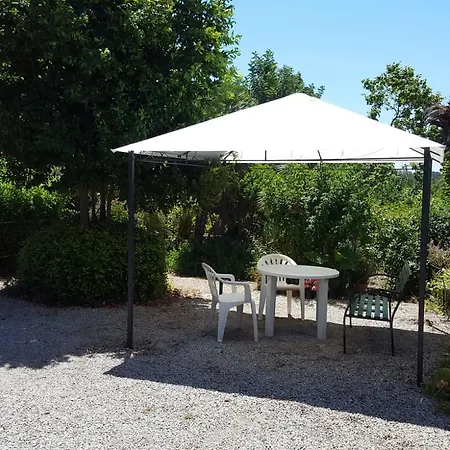 Quintavalle Magazzini (Tuscany)