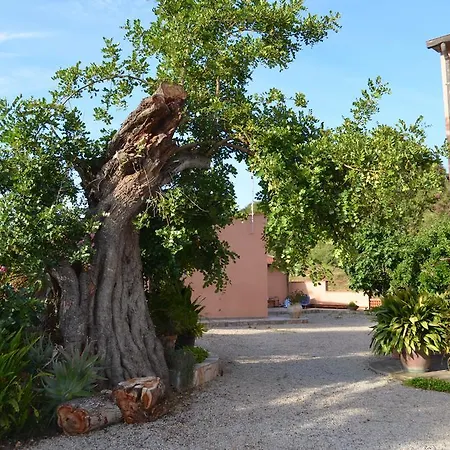 Quintavalle Magazzini (Tuscany)