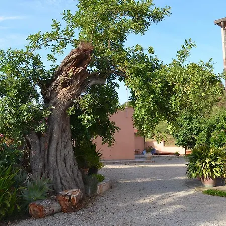 Quintavalle Magazzini (Tuscany)